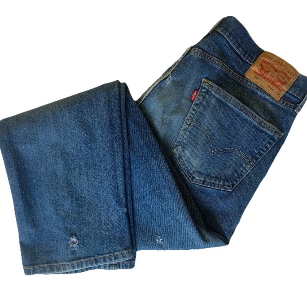 Levi’s 505 Men’s Jeans Distressed Denim Size 34 x 30 Medium wash